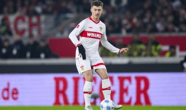 每体：皇马将24岁斯图加特中场斯蒂勒作为明夏引援目标